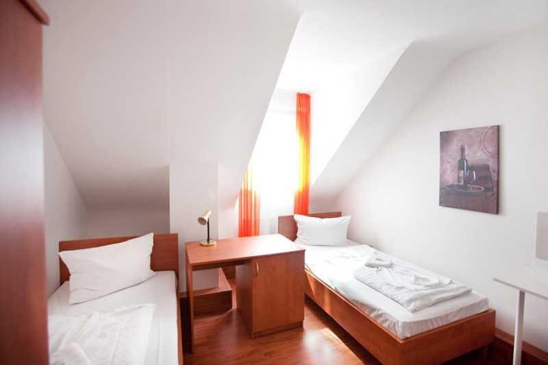 Hotel Jasmin Pforzheim Kamer foto